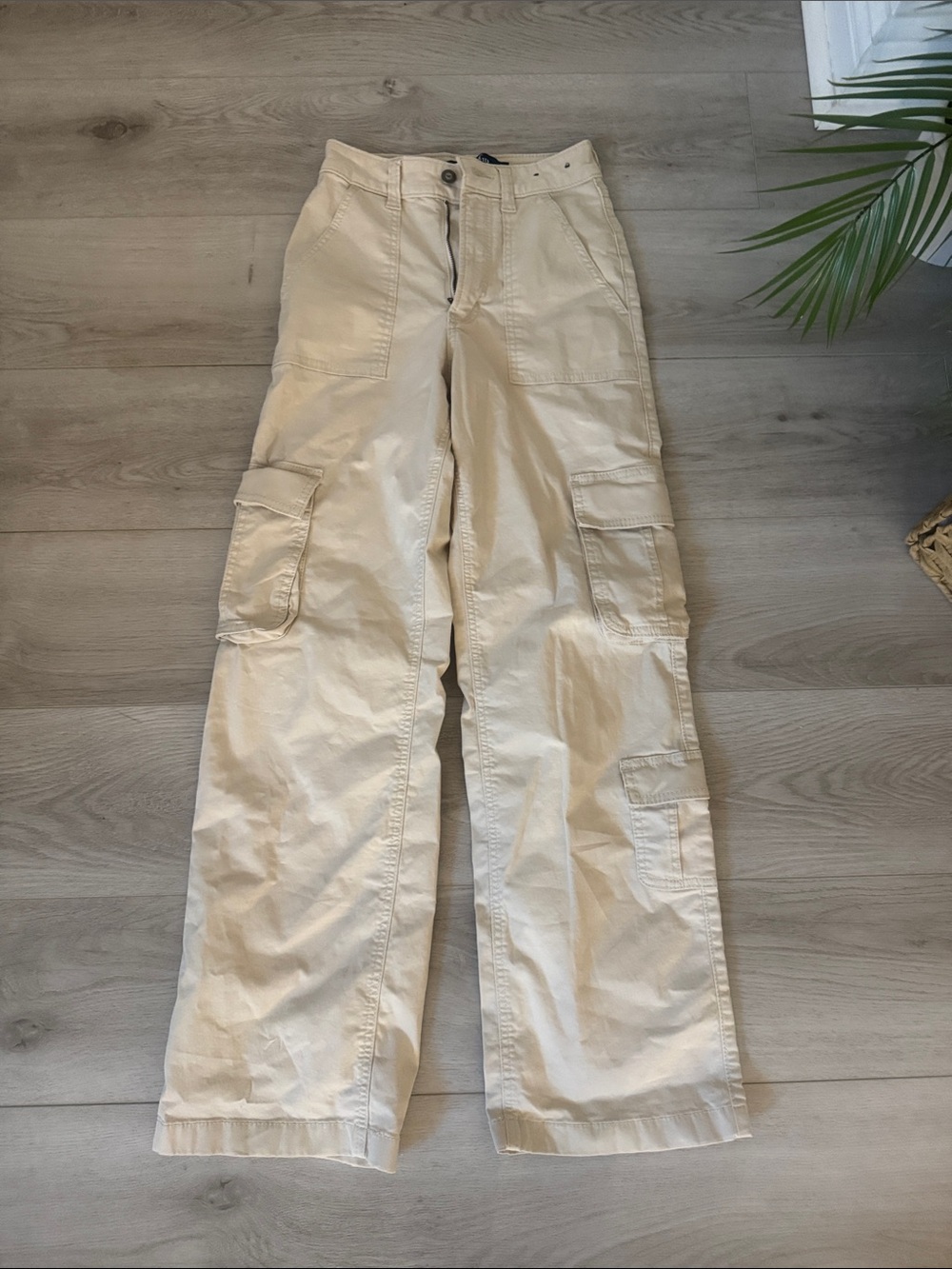 Hollister Tan Cargo Pants Ultra High Rise Baggy